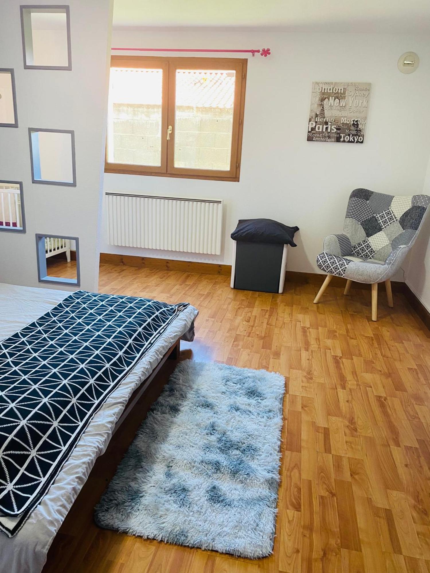 Spacieux Appartement 110M2 Avec Terrasse Privative Beauregard-Vendon Экстерьер фото